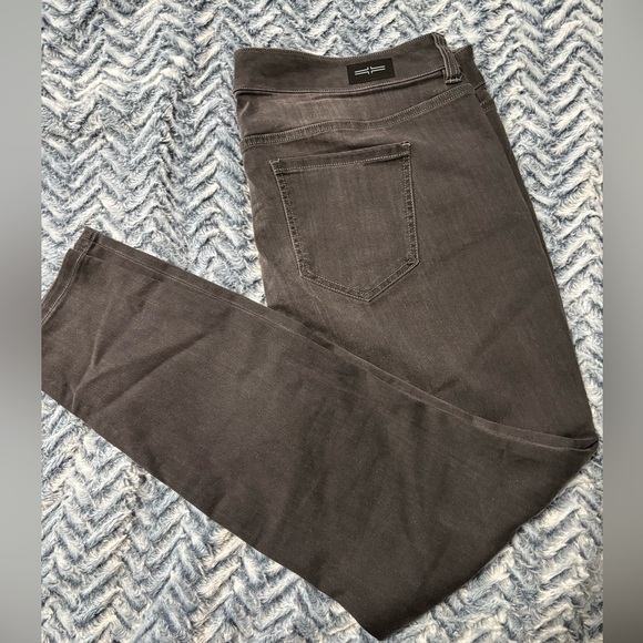 Liverpool Gray Denim Skinny Jeans - Picture 1 of 2